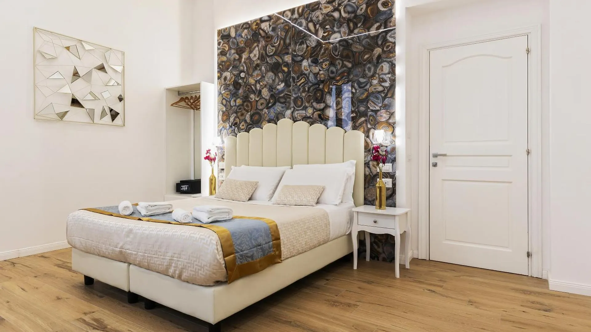 Navona Central Relais Rome