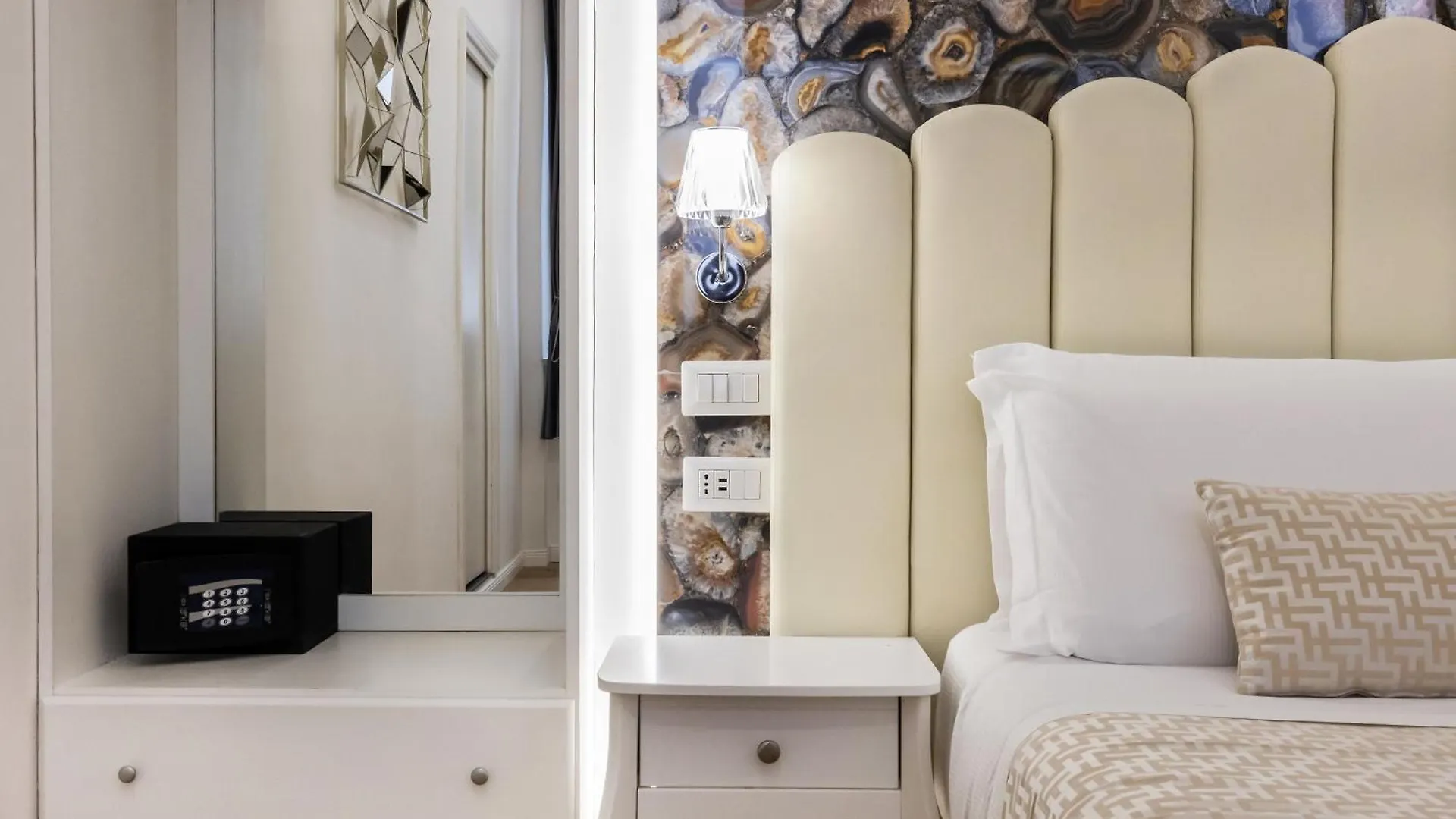 Bed & Breakfast Navona Central Relais Rome Italy