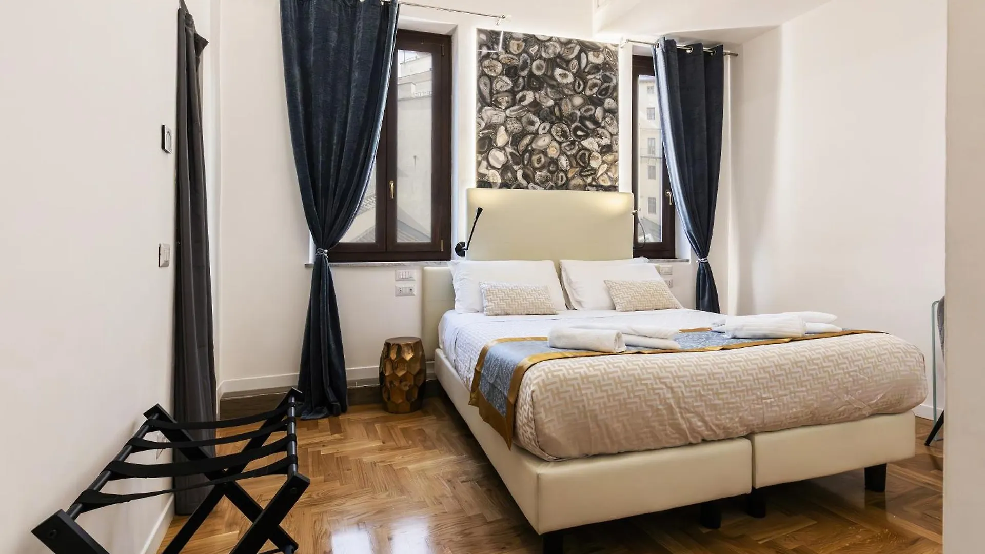Navona Central Relais Rome