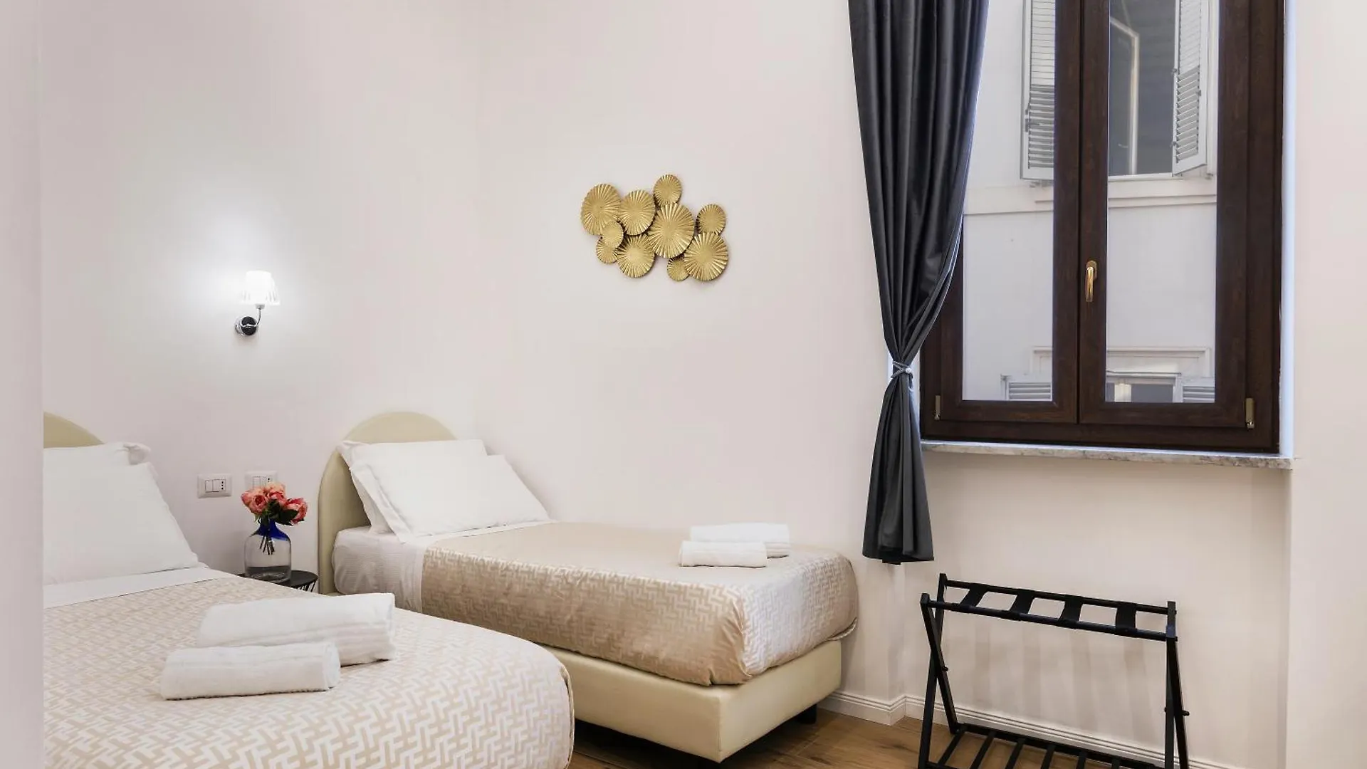 Navona Central Relais Rome Bed & Breakfast